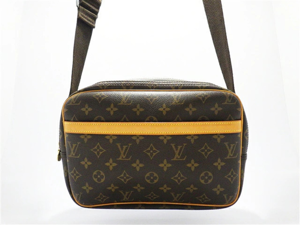 LOUIS VUITTON Monogram Shoulder Bag Reporter